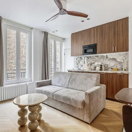 Superb Flat - 1bdr 2p - Monceau *
